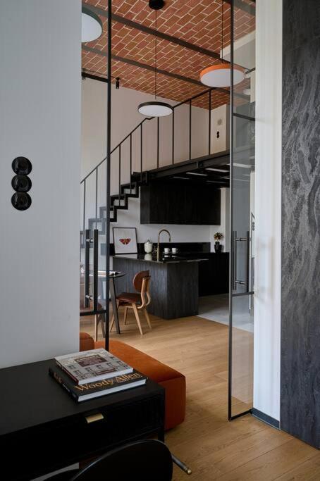 Loft Industrialny Przy Bulwarze Staromiejskim Διαμέρισμα Βρότσλαβ Εξωτερικό φωτογραφία